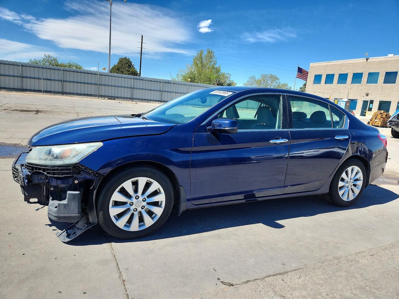 Salvage Honda Accord Image