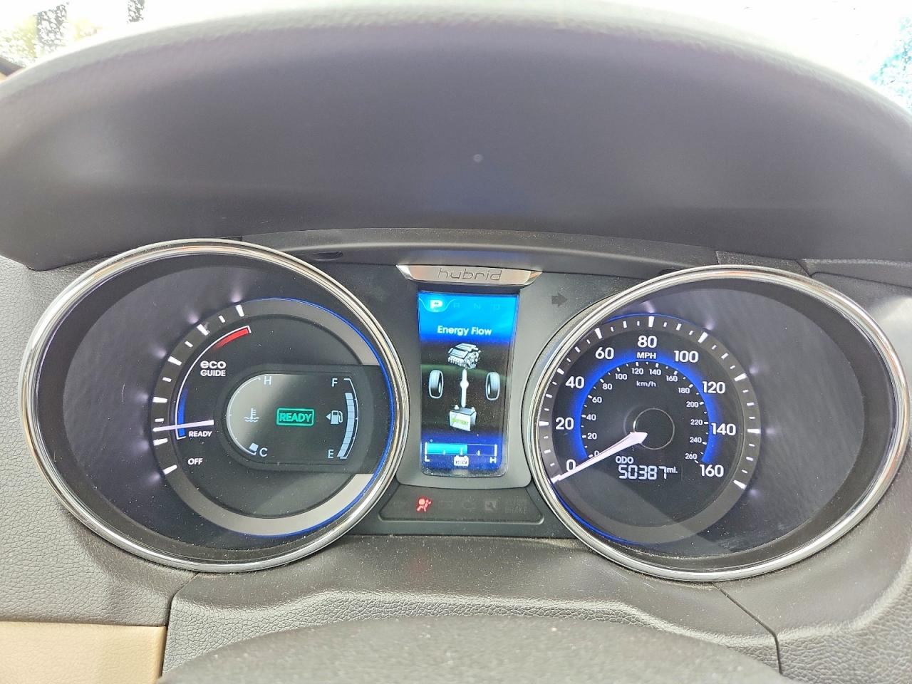 Hyundai SONATA Hybrid