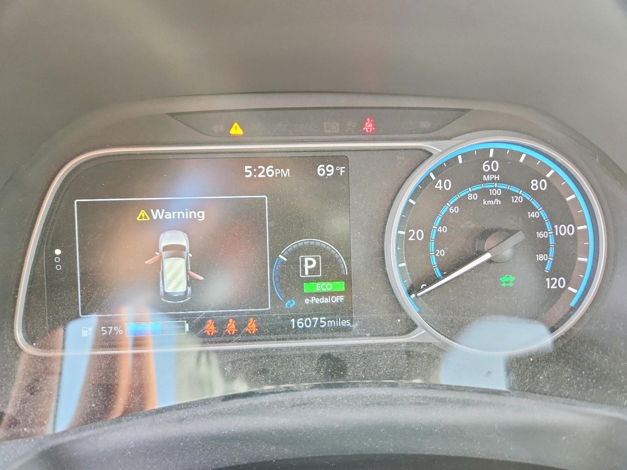 Nissan LEAF S