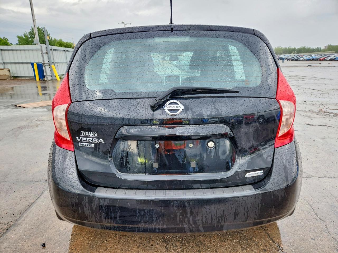 Nissan Versa S Plus