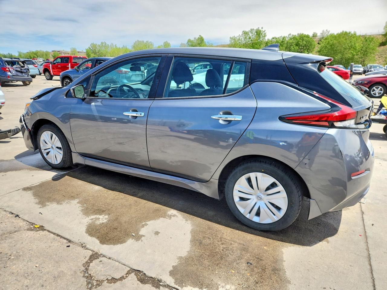 Nissan LEAF S