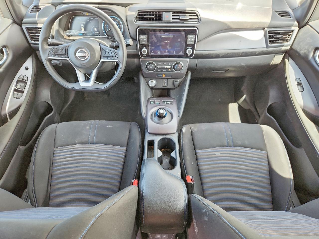 Nissan LEAF S