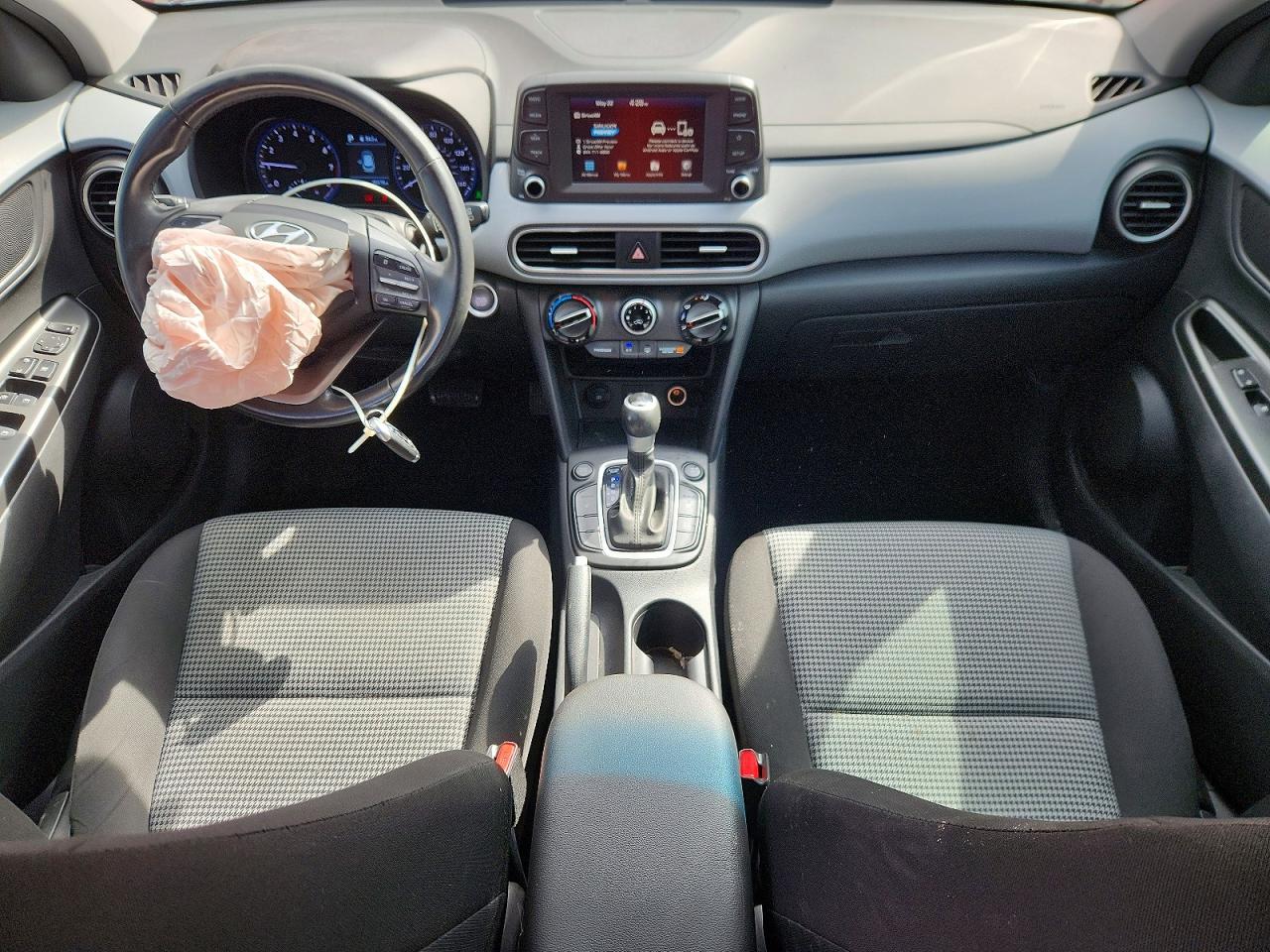 Hyundai KONA Sel