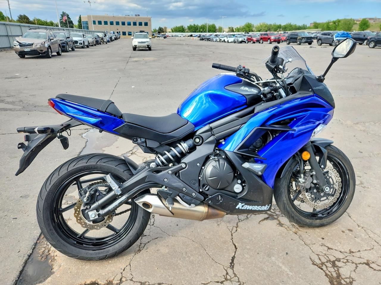 Salvage Kawasaki Ex Image