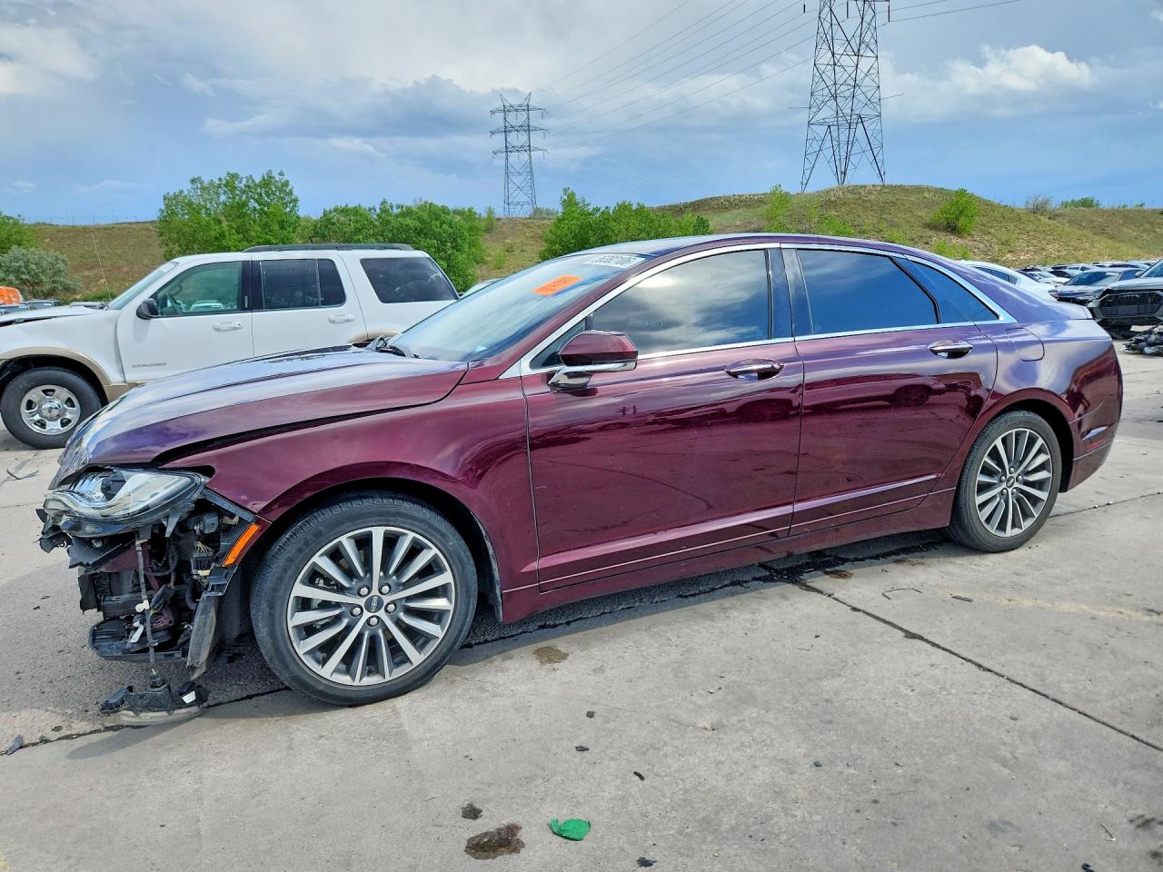 Salvage Lincoln MKZ Image