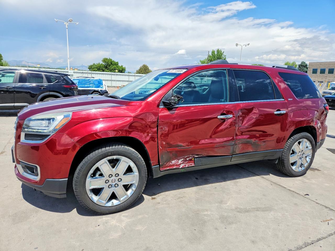 Salvage GMC Acadia Image