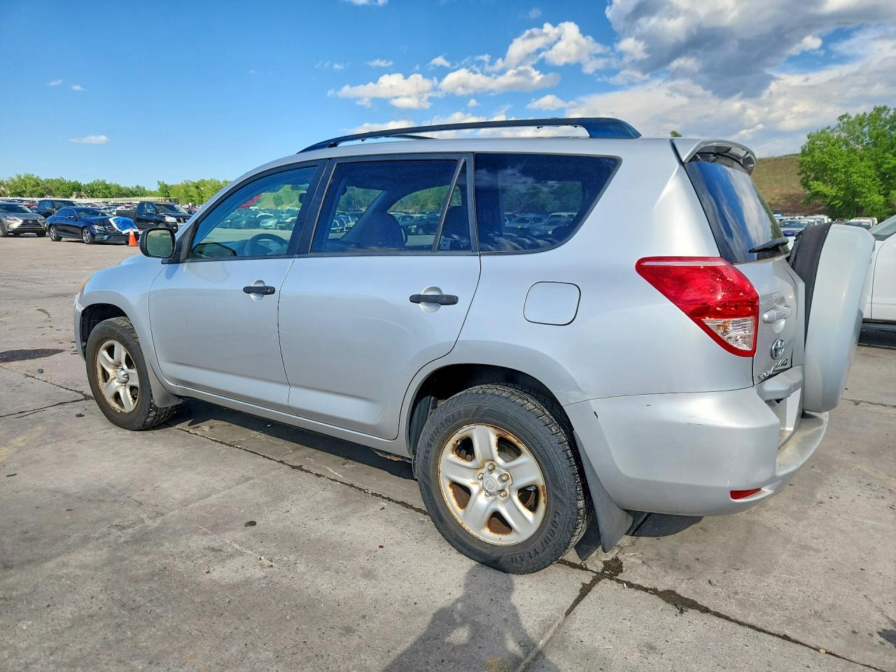 Toyota RAV4 Base