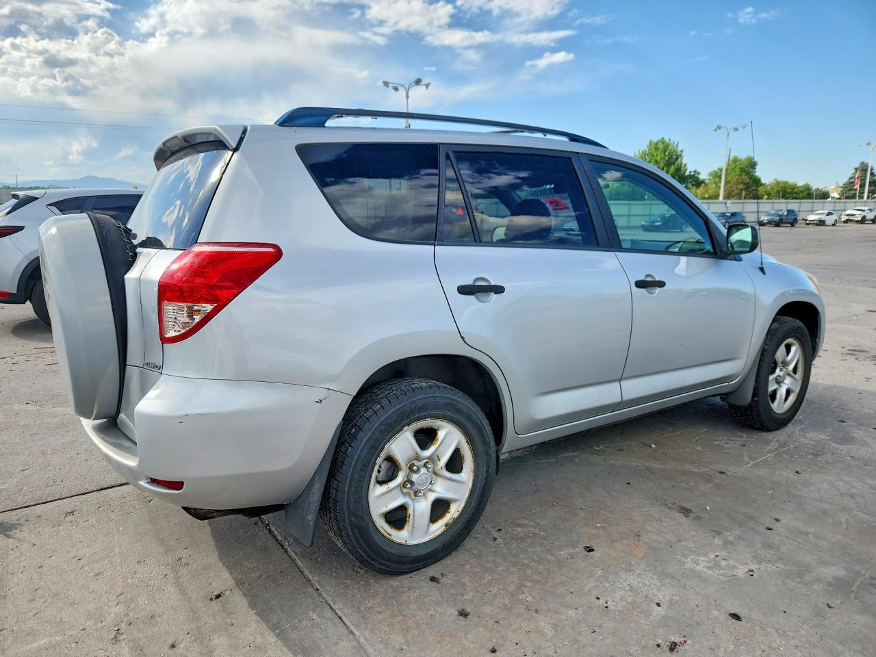 Toyota RAV4 Base