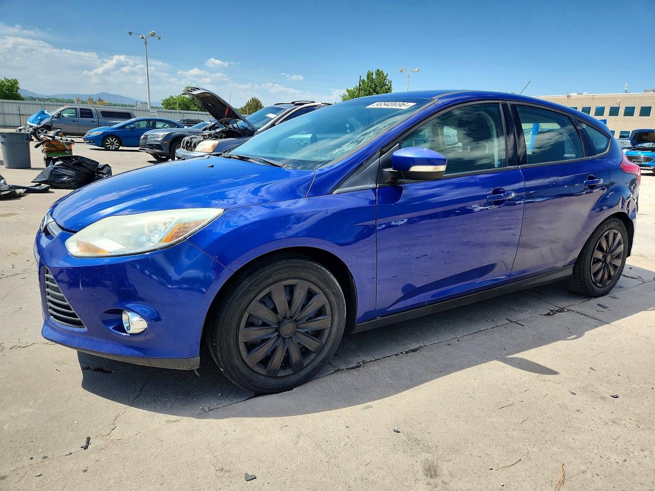 Salvage Ford Focus Image