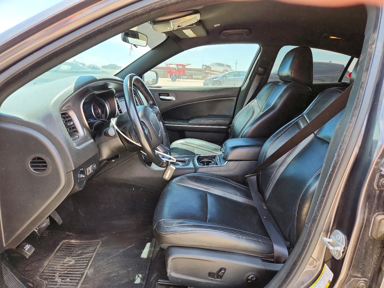Dodge Charger Sxt