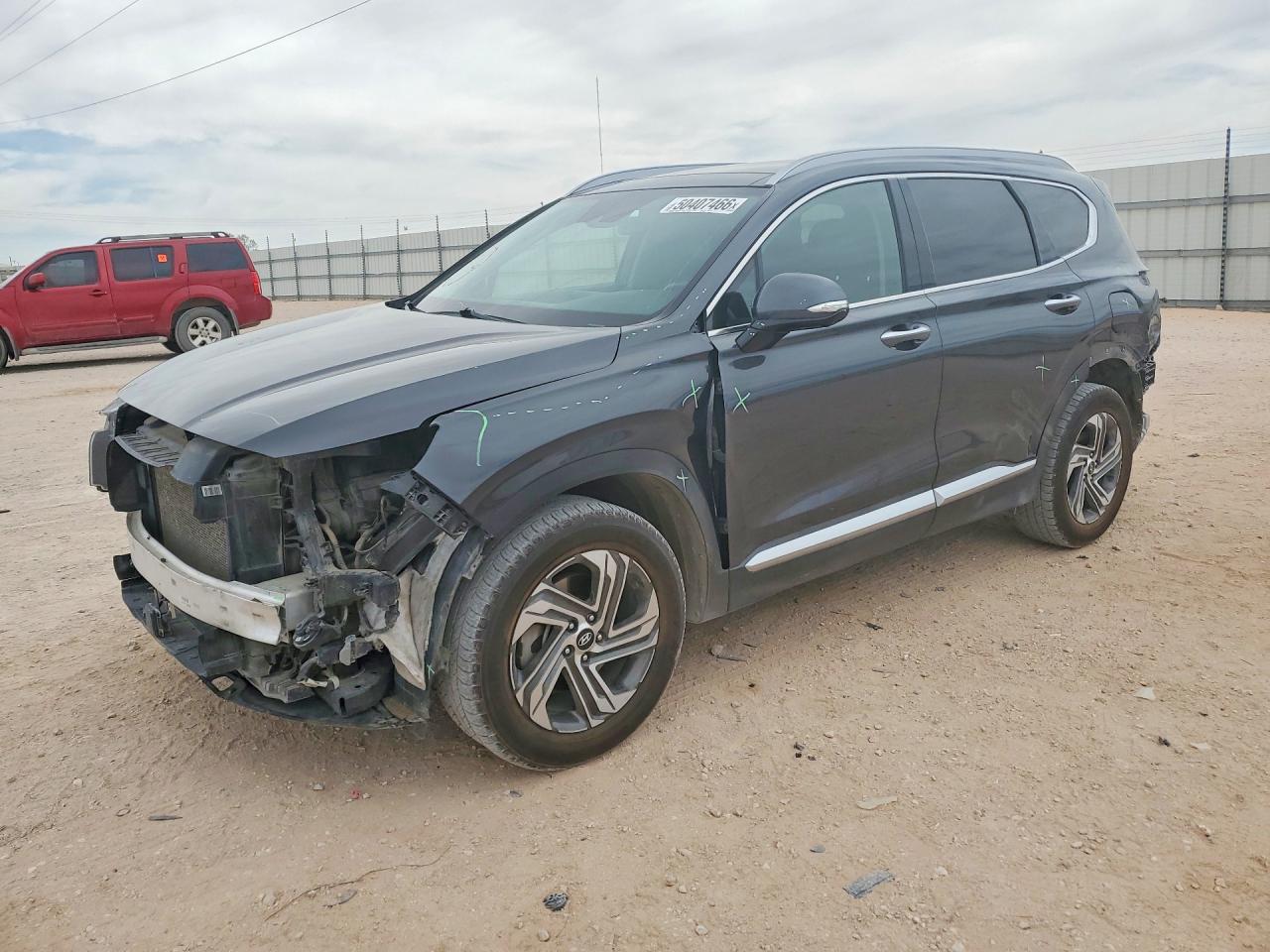 Salvage Hyundai SANTA FE Image