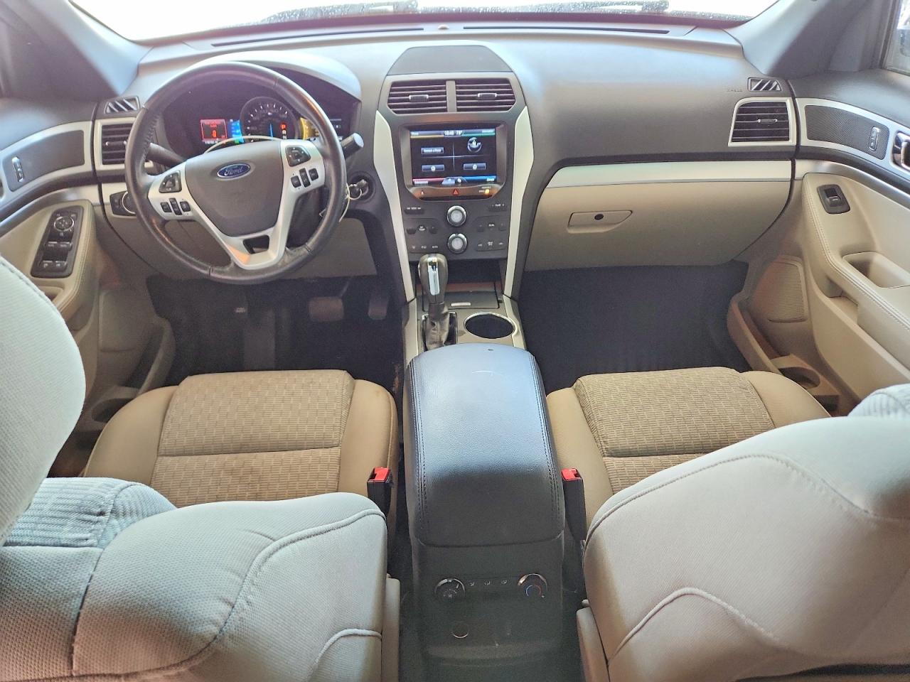 Ford Explorer Xlt