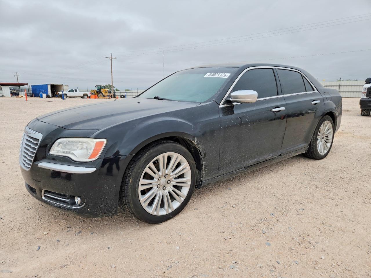 Salvage Chrysler 300 Image