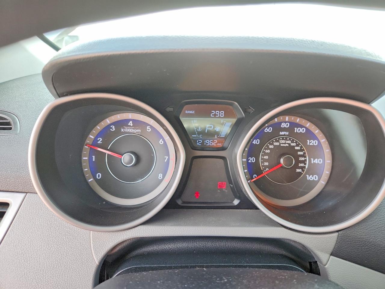 Hyundai ELANTRA Se