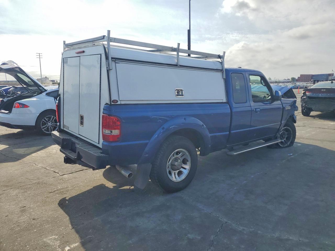 Ford Ranger Super Cab