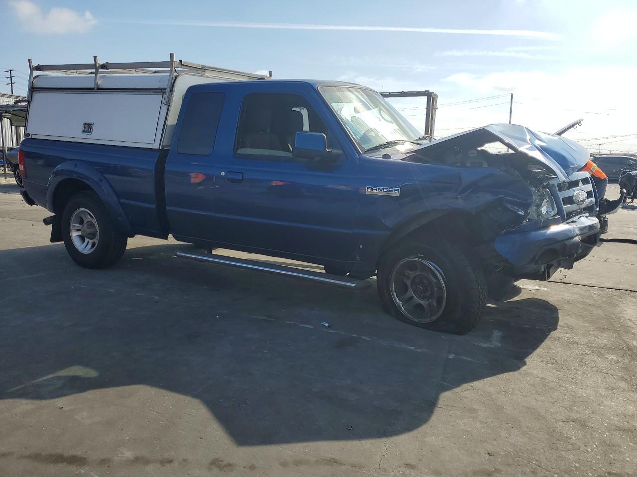 Ford Ranger Super Cab