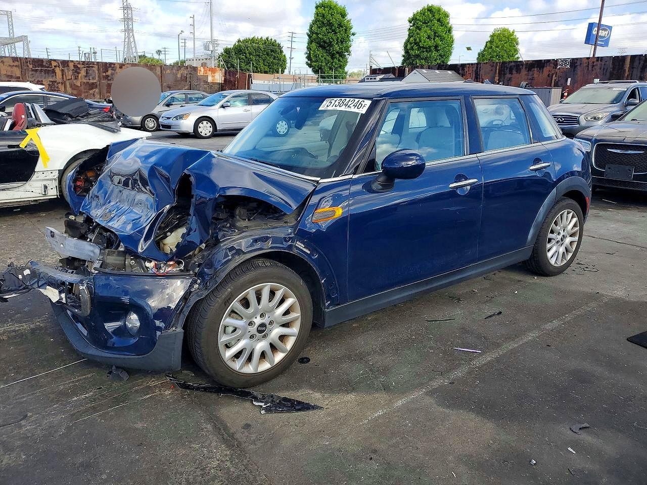 Salvage MINI Cooper Image