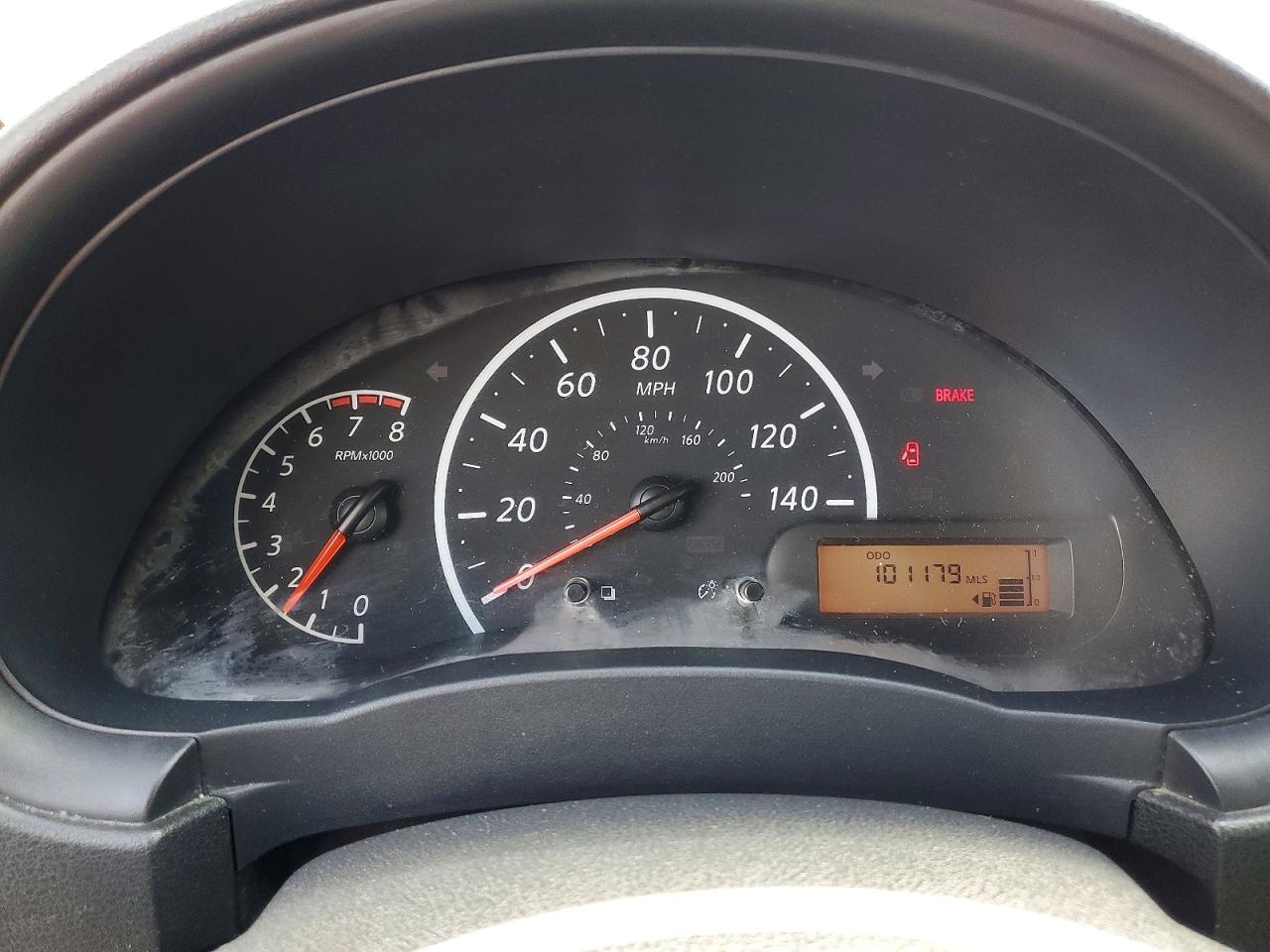 Nissan Versa 1.6 S