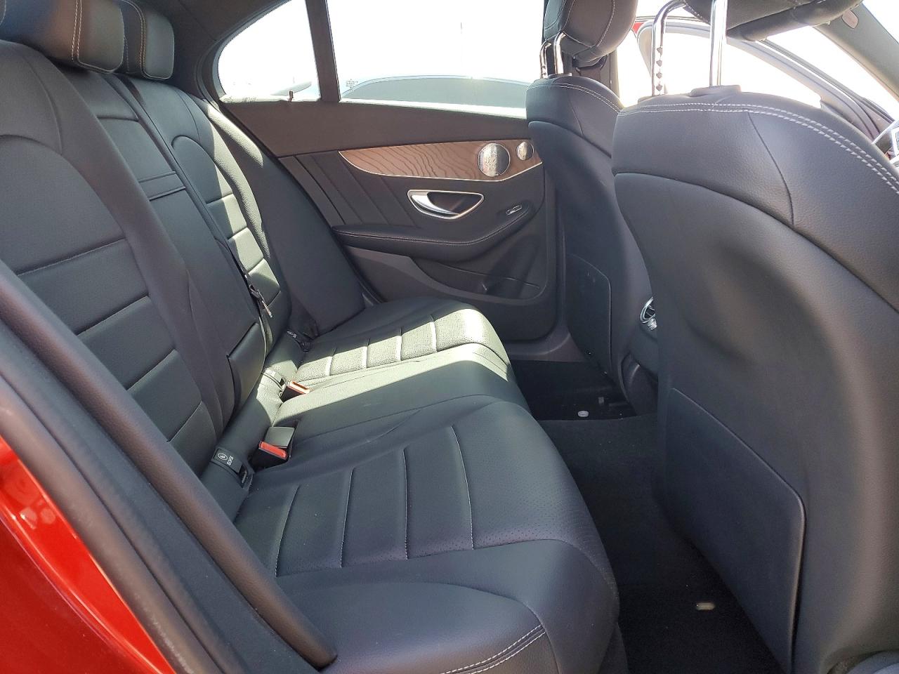 Mercedes-Benz C-Class 300