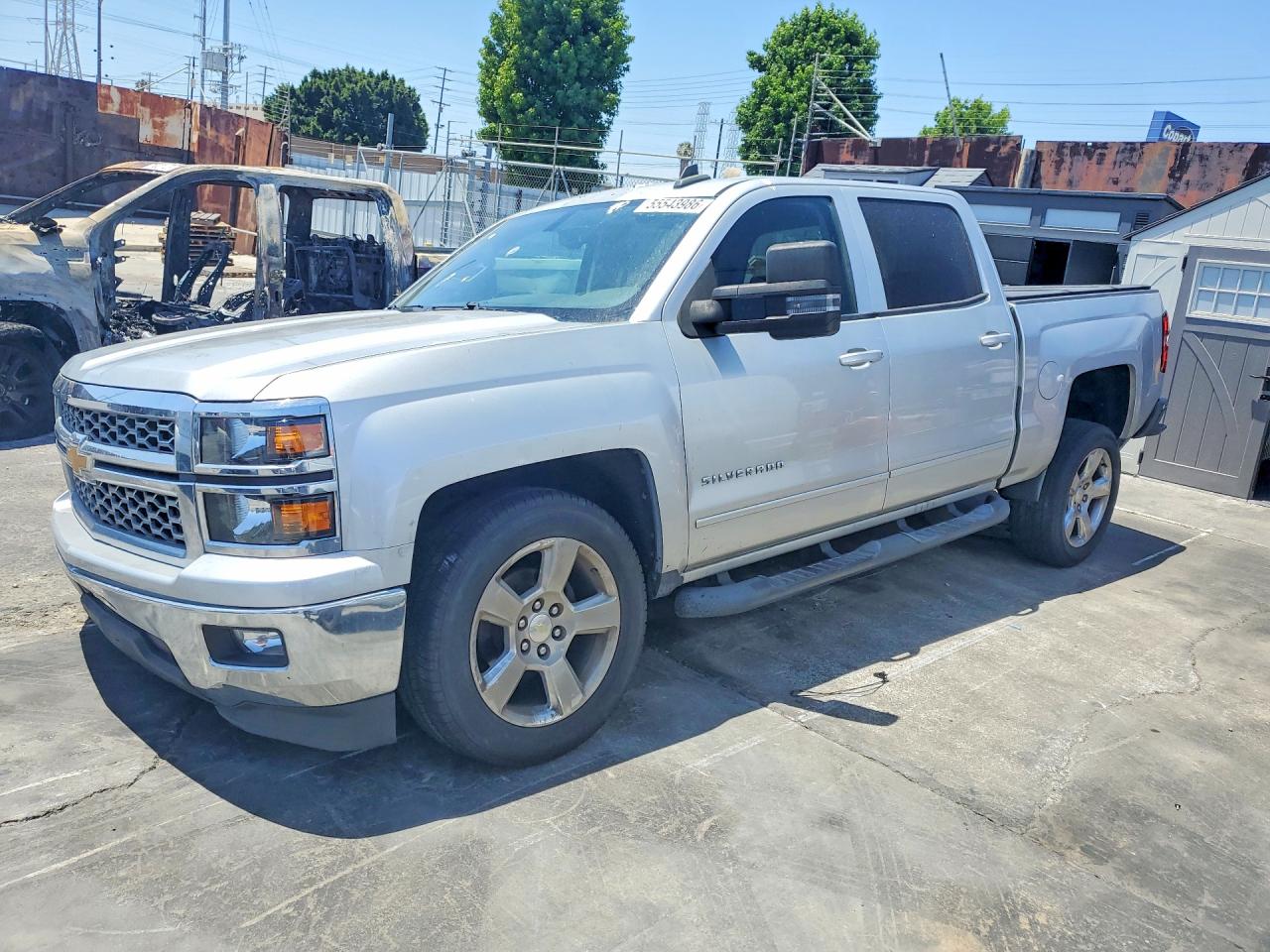 Salvage Chevrolet Silverado Image