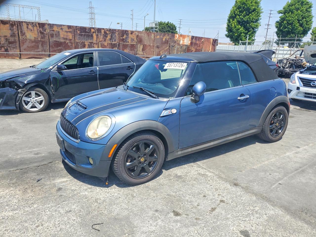 Salvage MINI Cooper Image