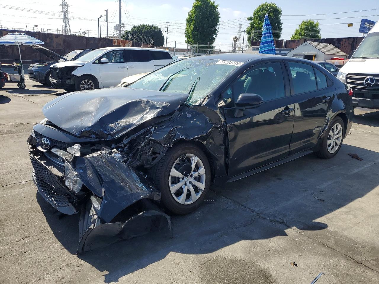 Salvage Toyota Corolla Image