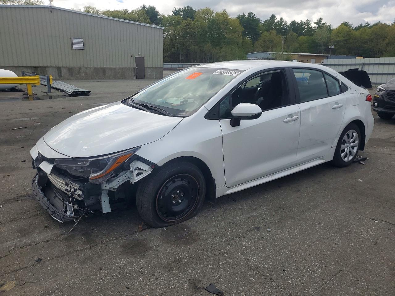 Salvage Toyota Corolla Image