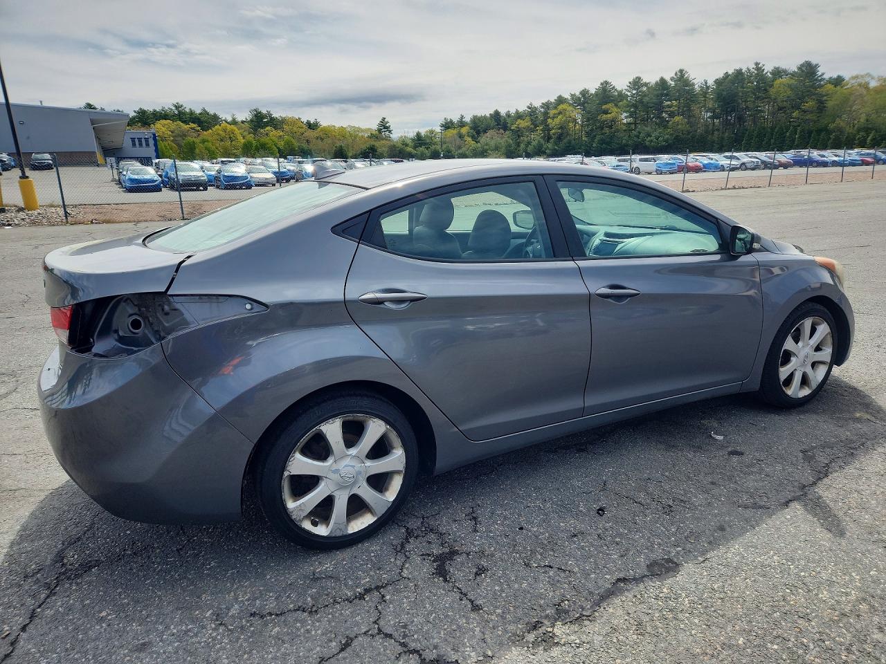 Hyundai ELANTRA Limited