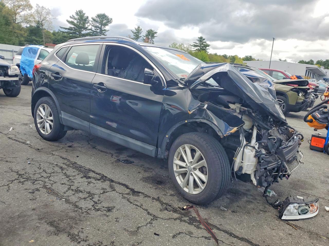 Nissan Rogue Sv