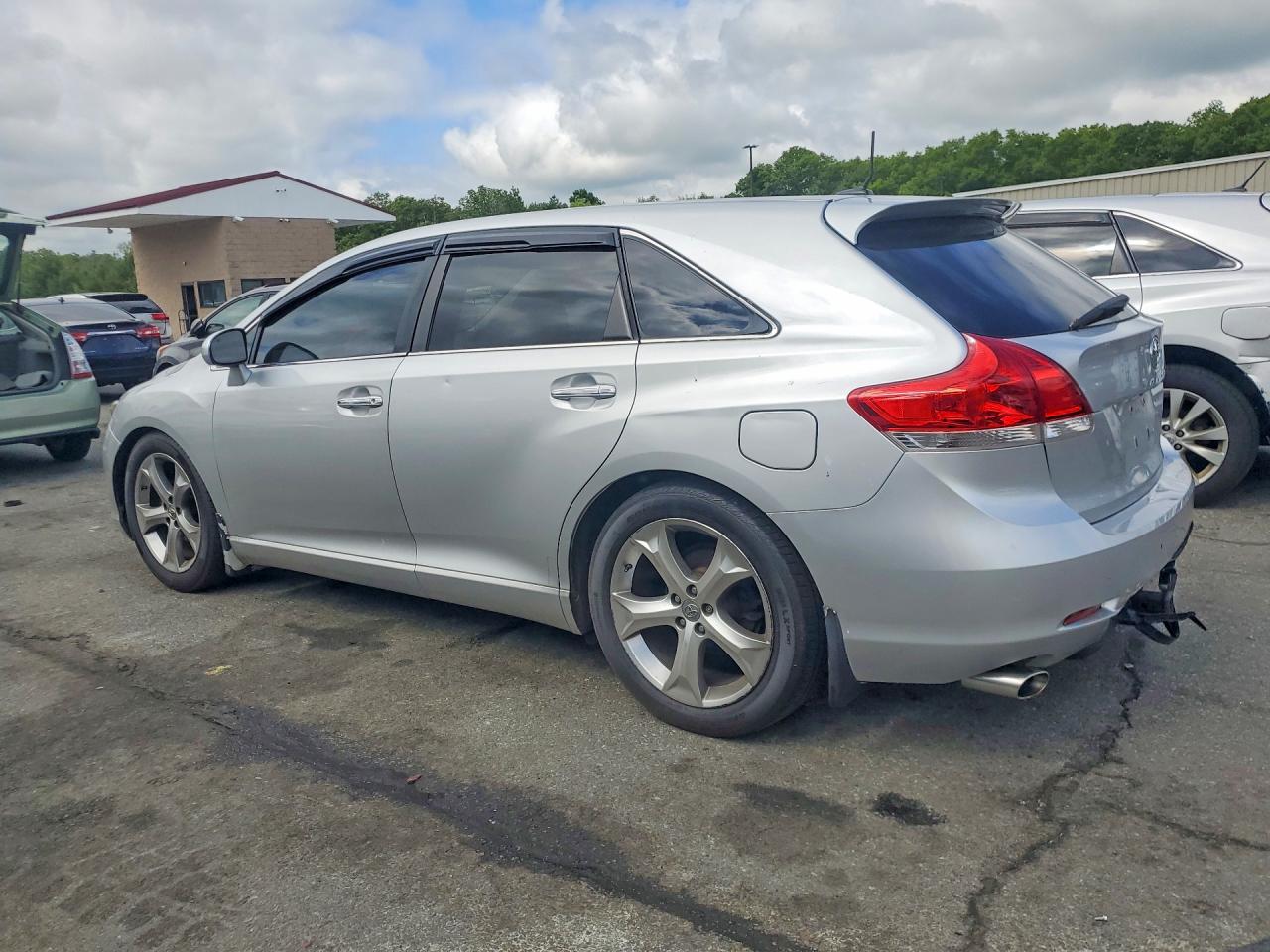 Toyota Venza Awd V6
