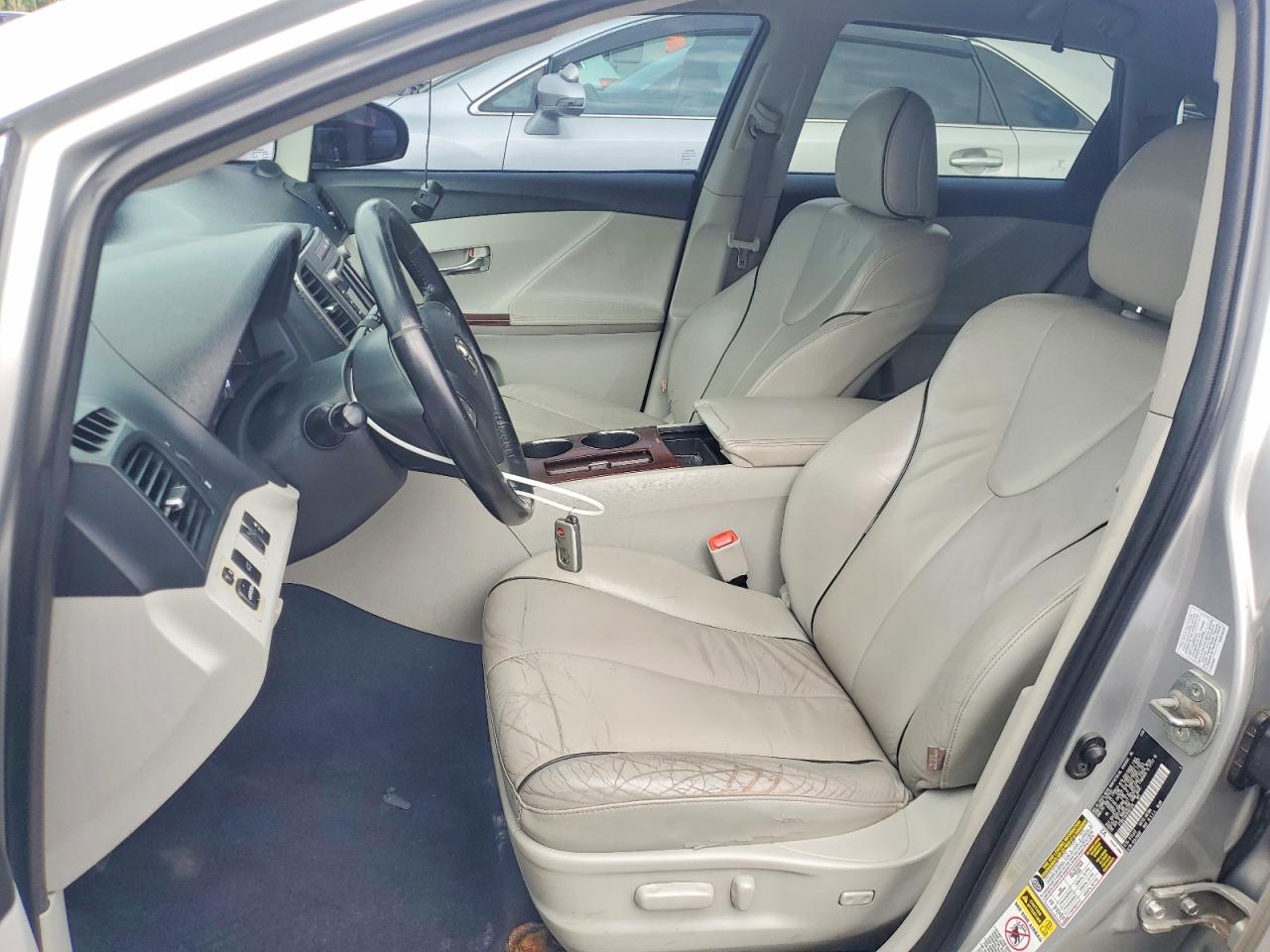 Toyota Venza Awd V6
