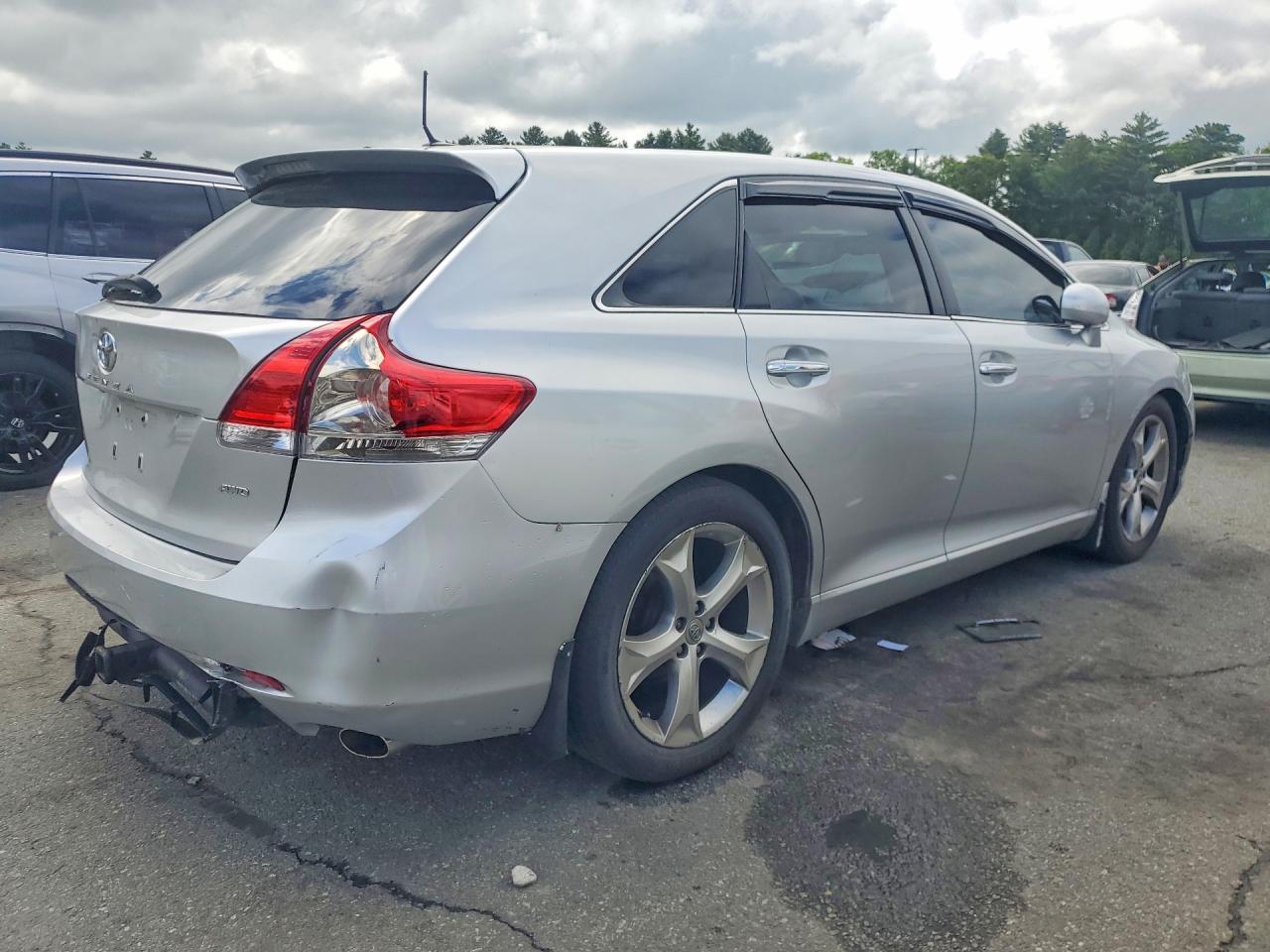 Toyota Venza Awd V6