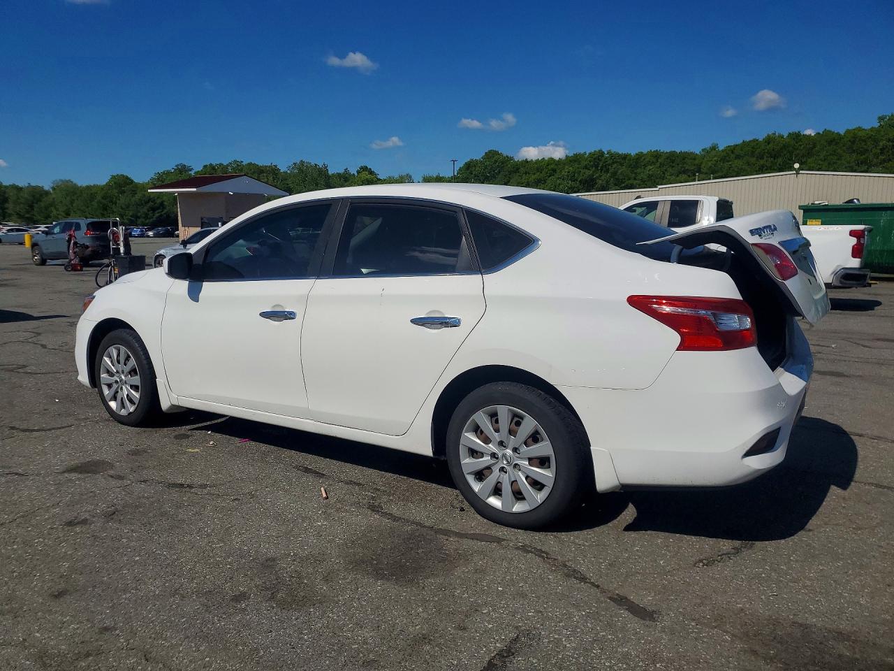 Nissan Sentra S