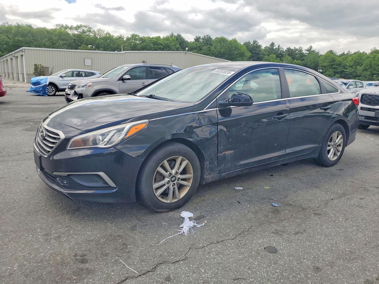 Salvage Hyundai SONATA Image