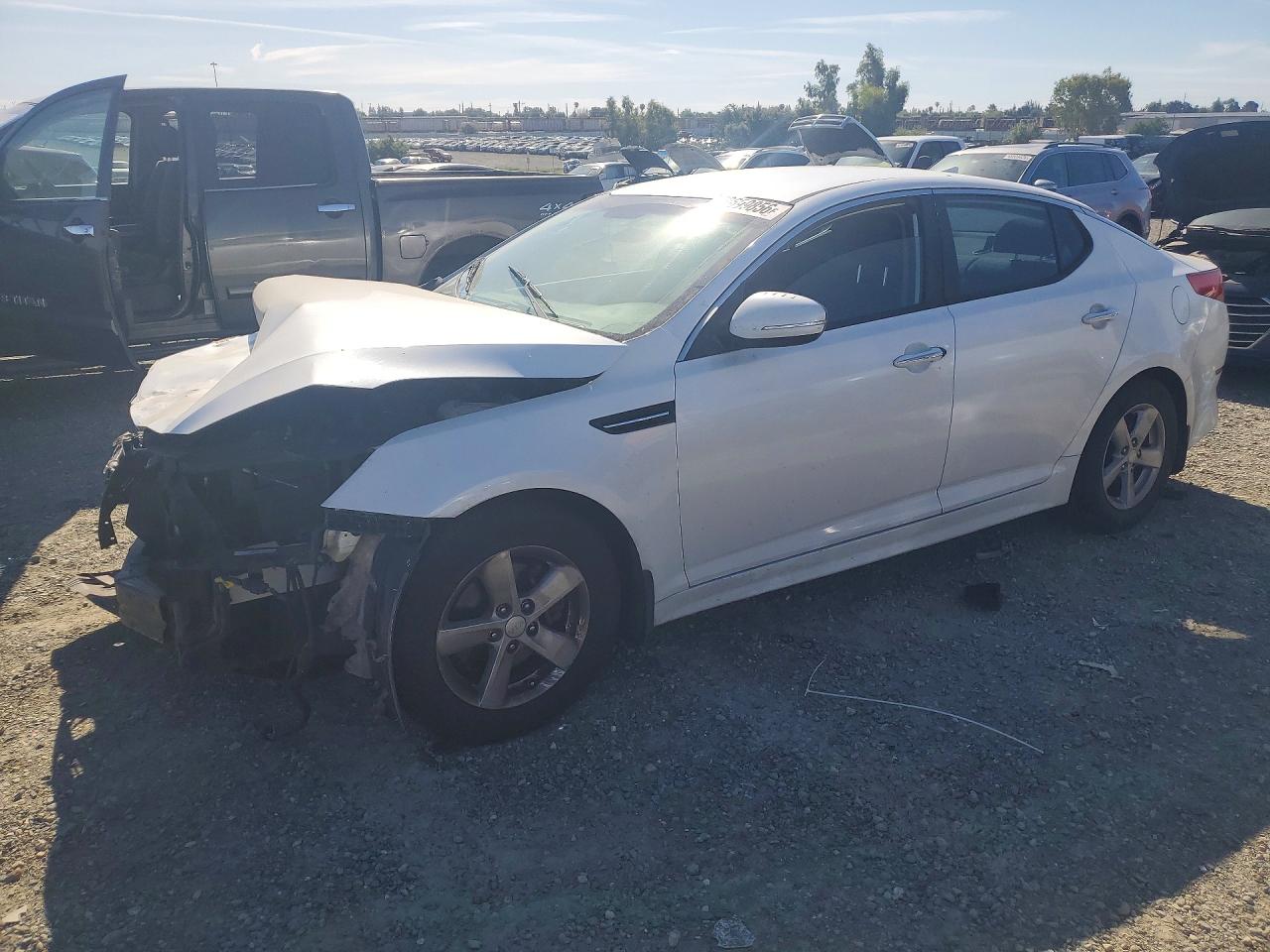 Salvage Kia Optima Image