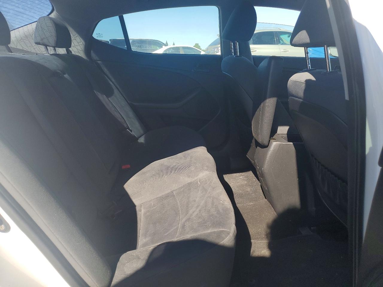 Kia Optima Lx