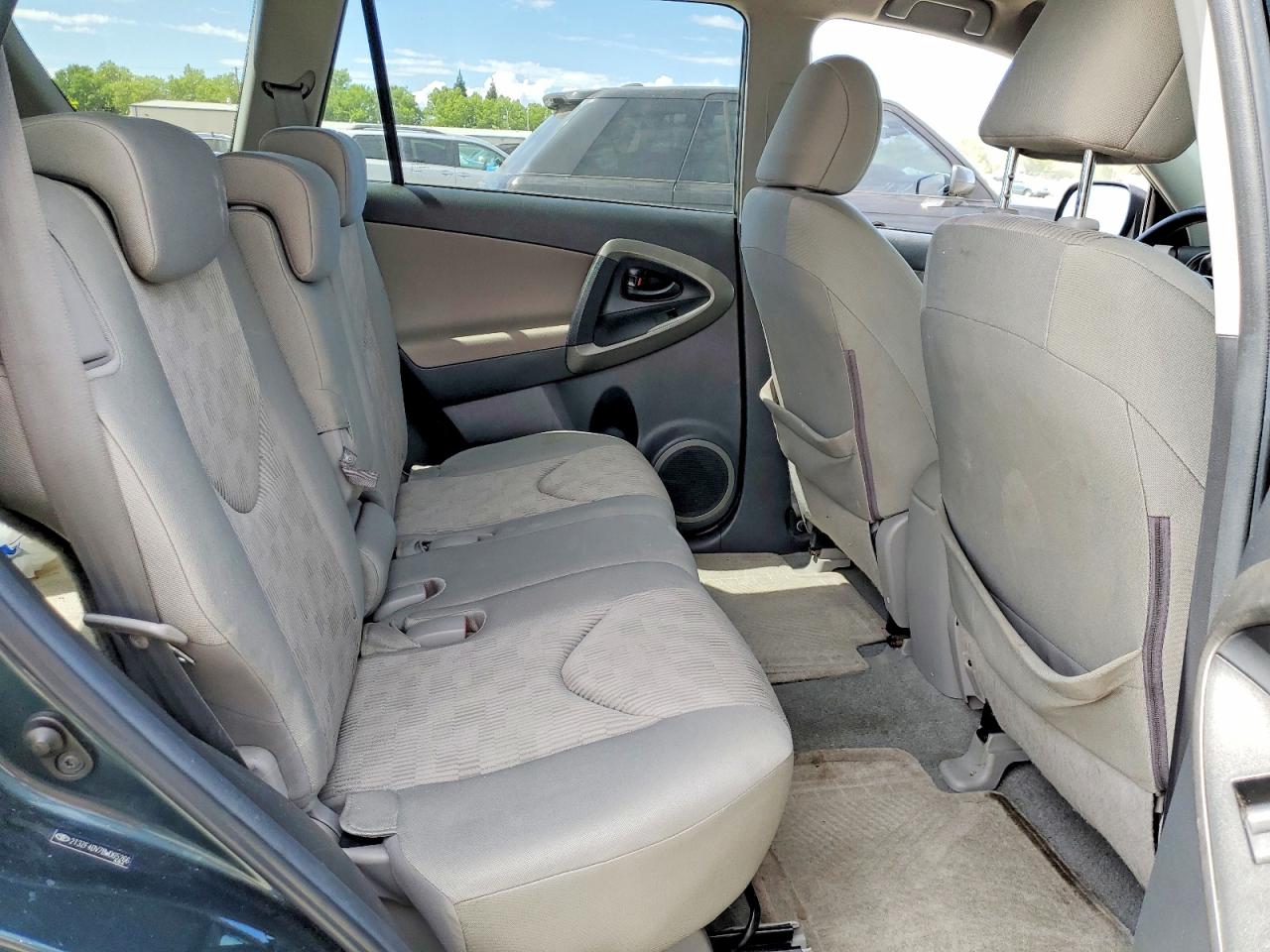 Toyota RAV4 Base