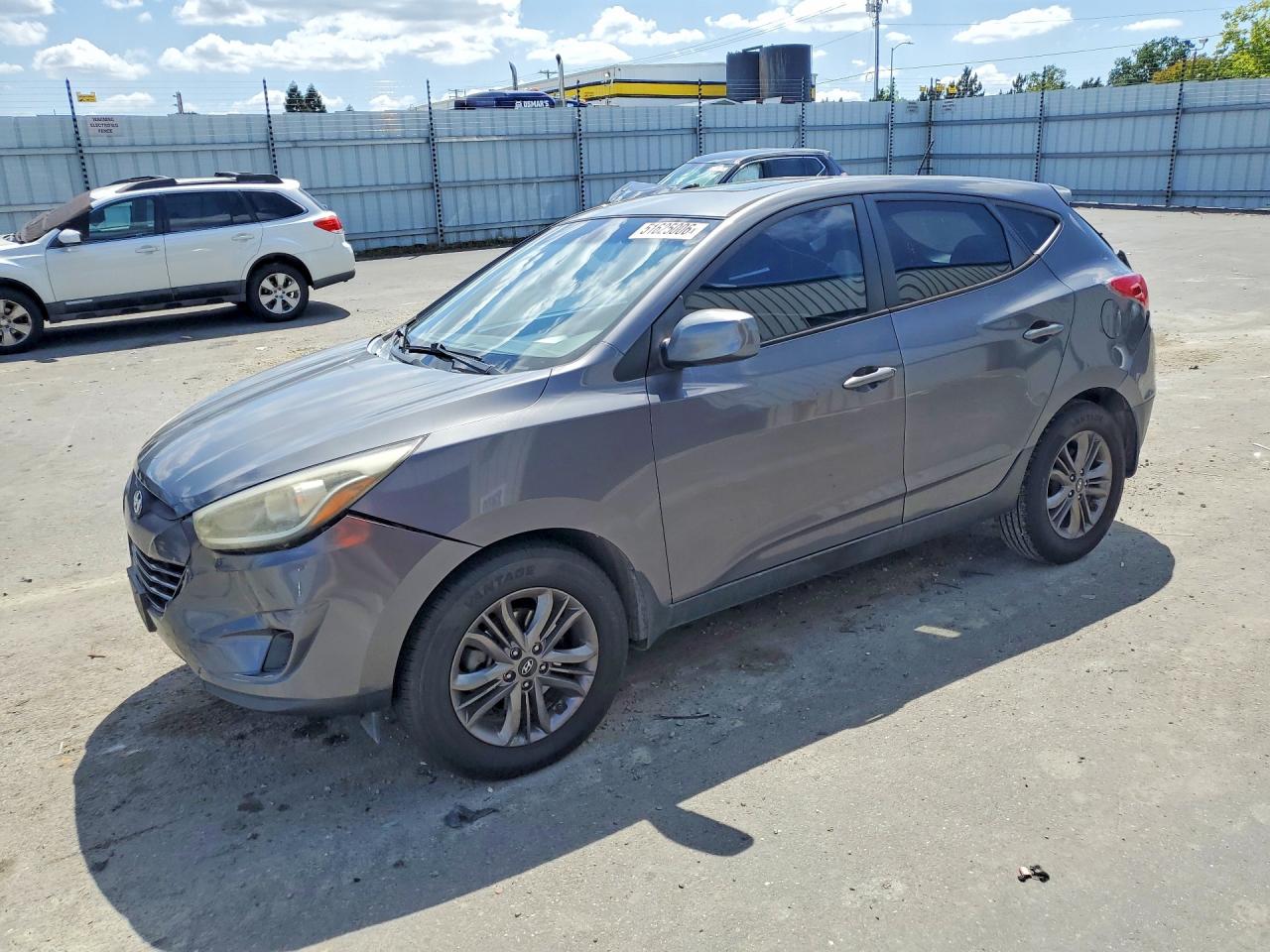Salvage Hyundai TUCSON Image