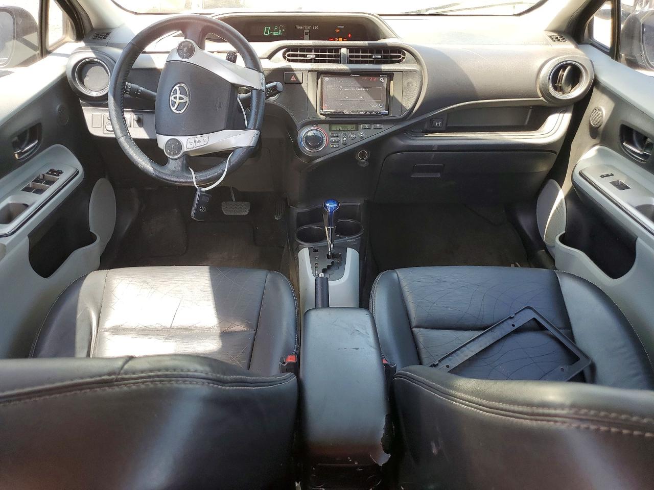 Toyota Prius Four