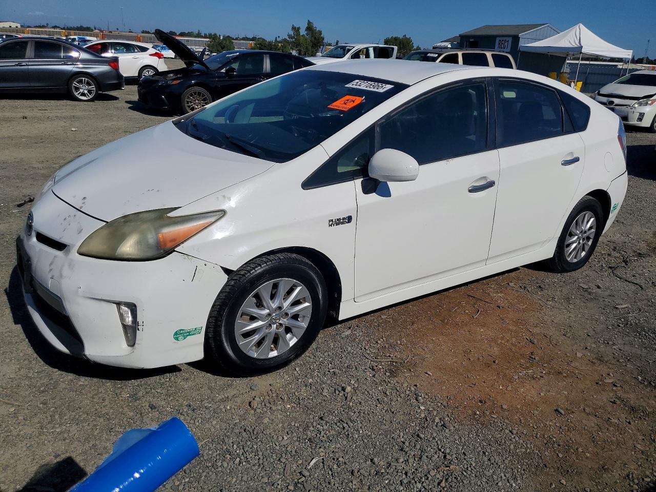Salvage Toyota Prius Image