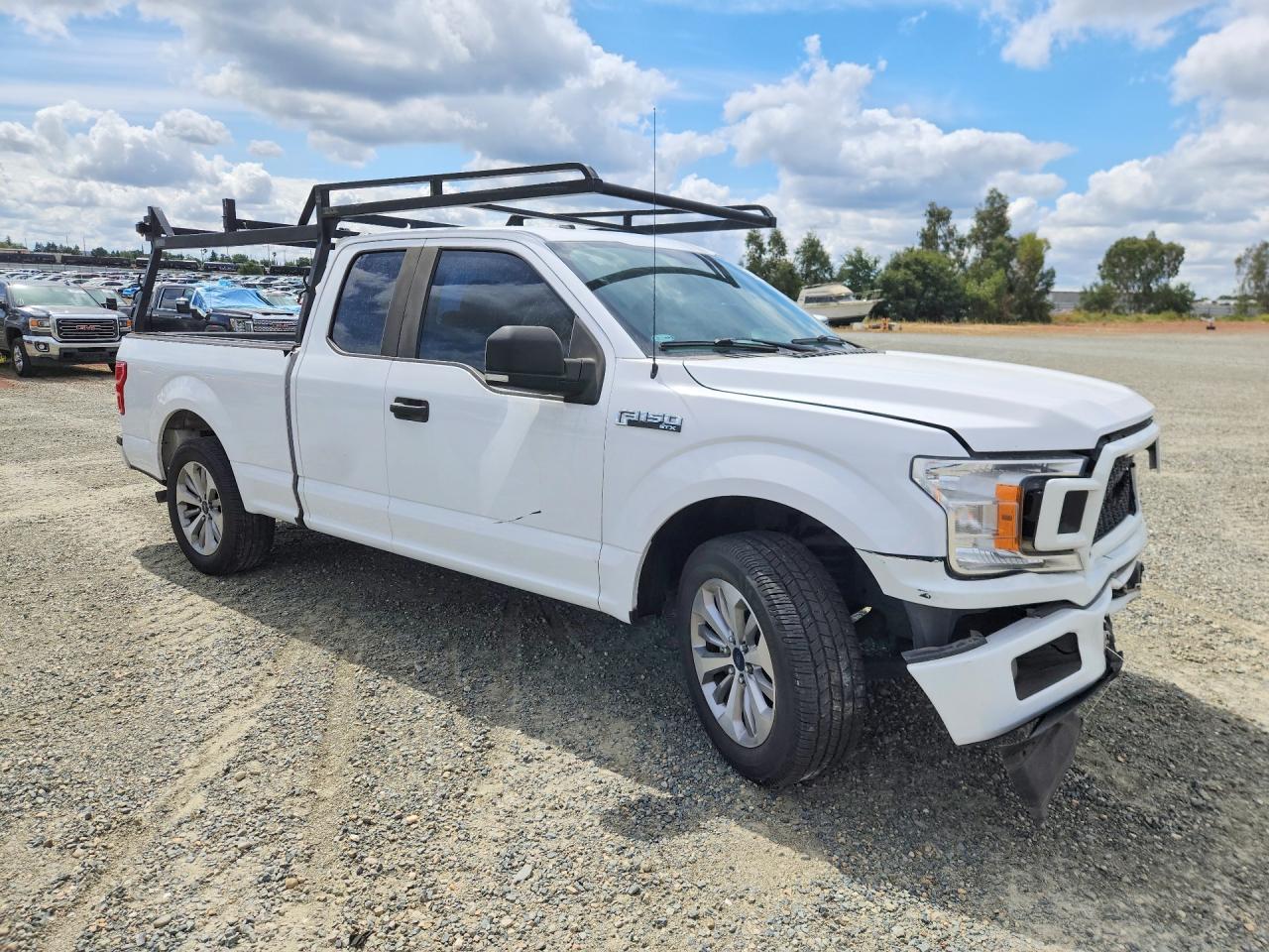 Ford F-150 Super Cab