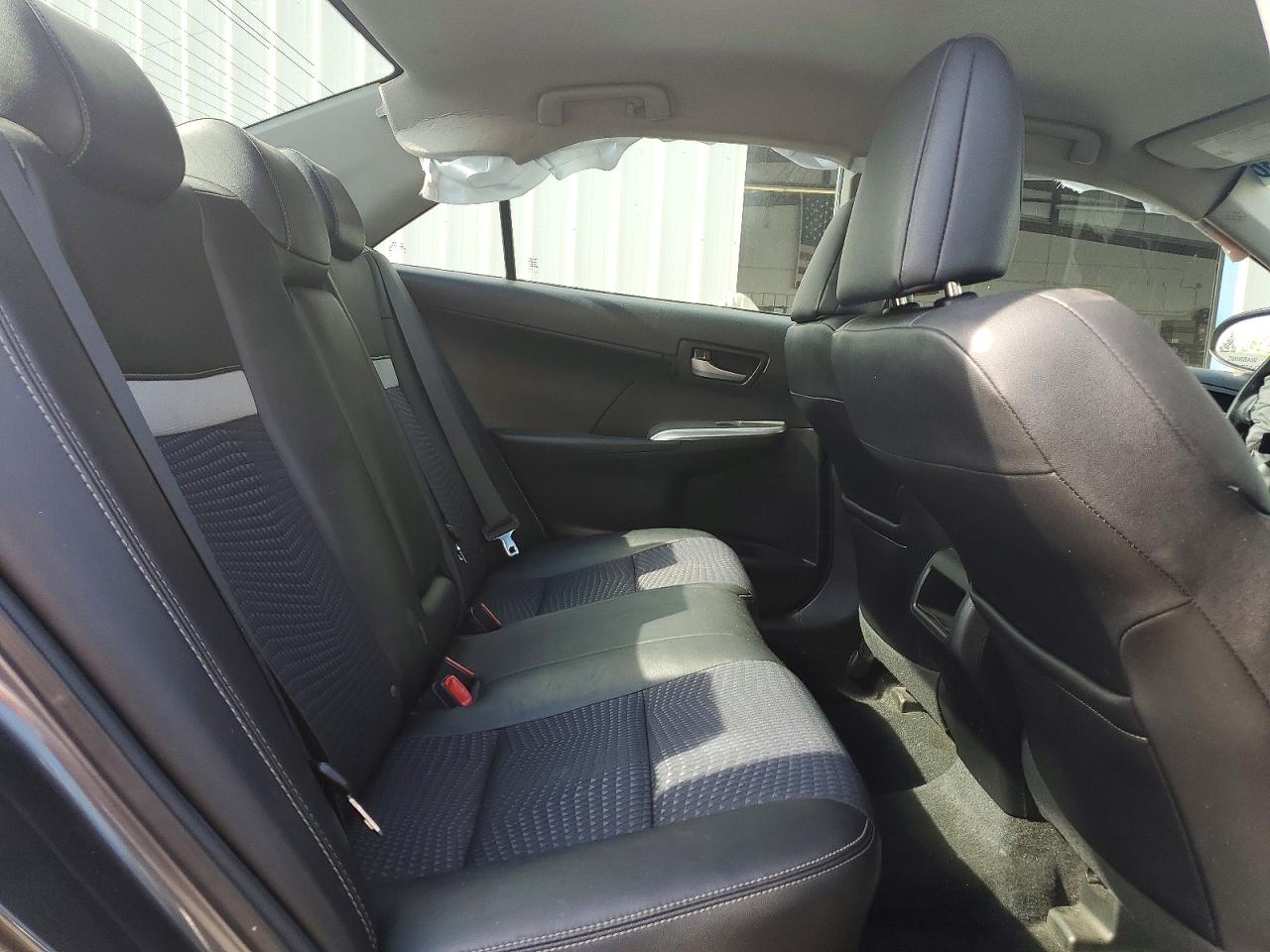 Toyota Camry Se