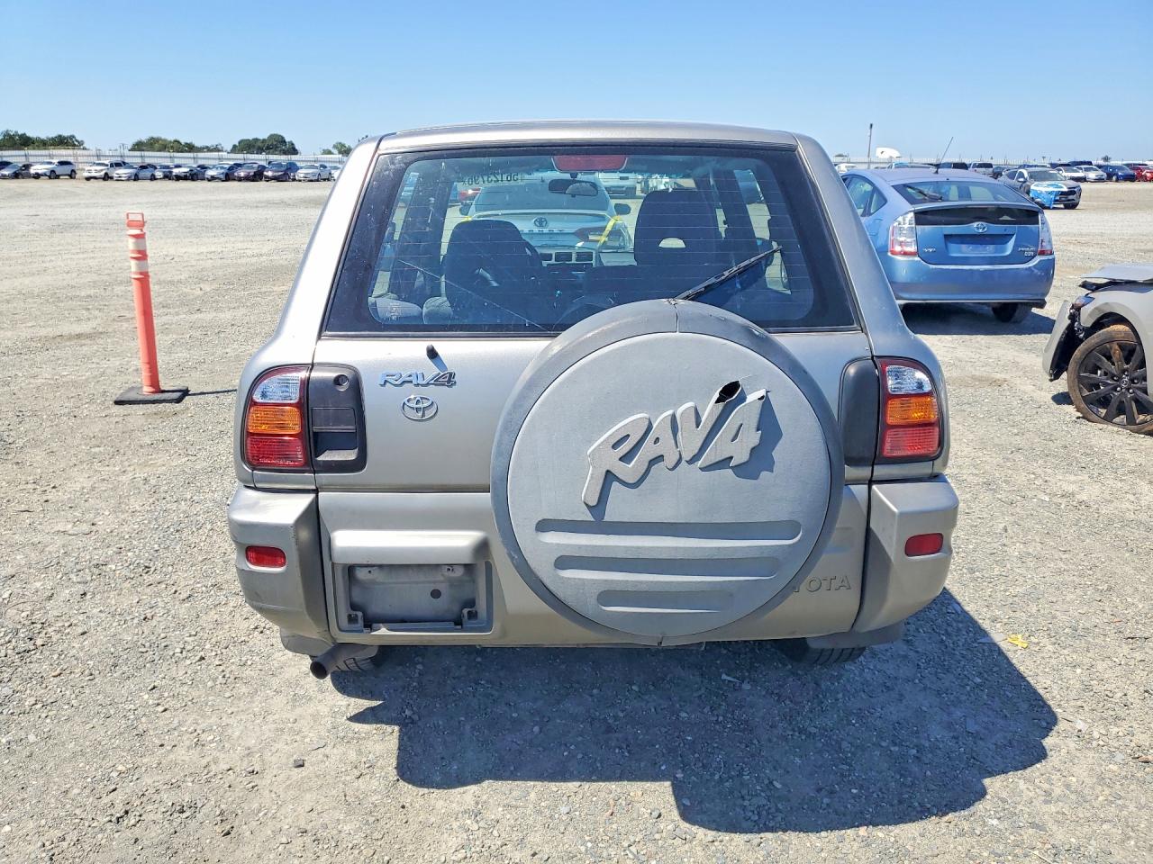 Toyota RAV4 Base