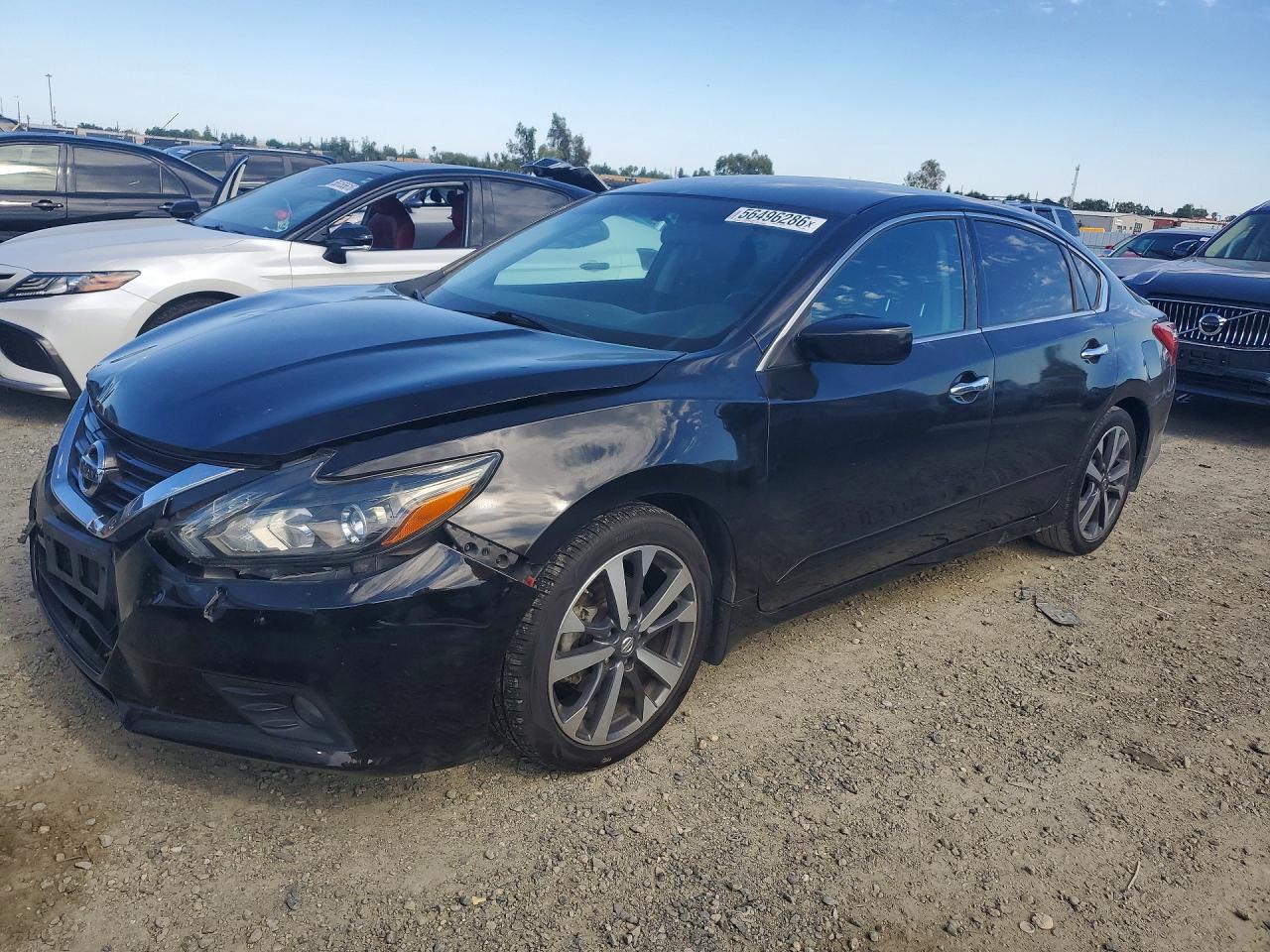 Salvage Nissan Altima Image