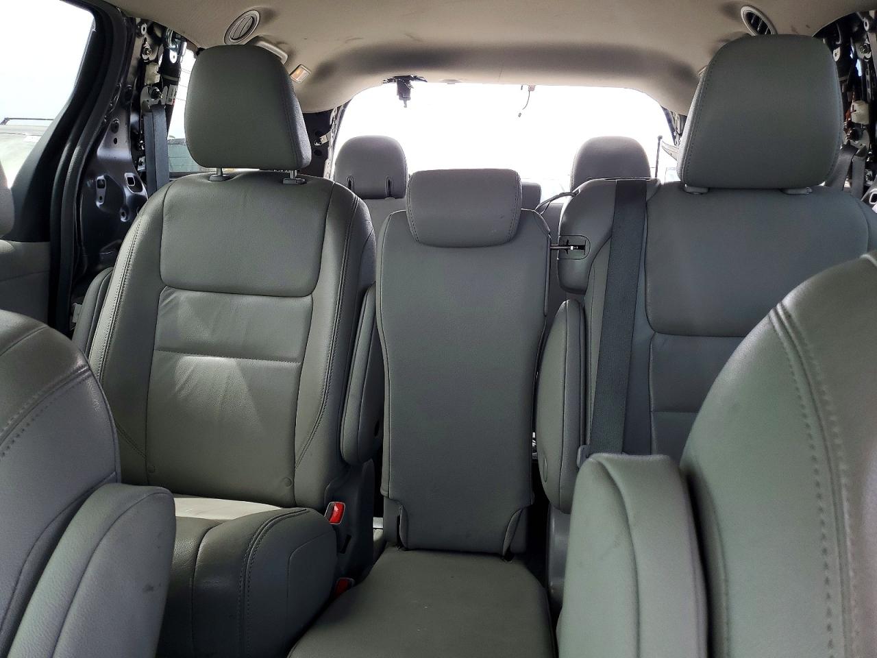 Toyota Sienna Xle 8-passenger
