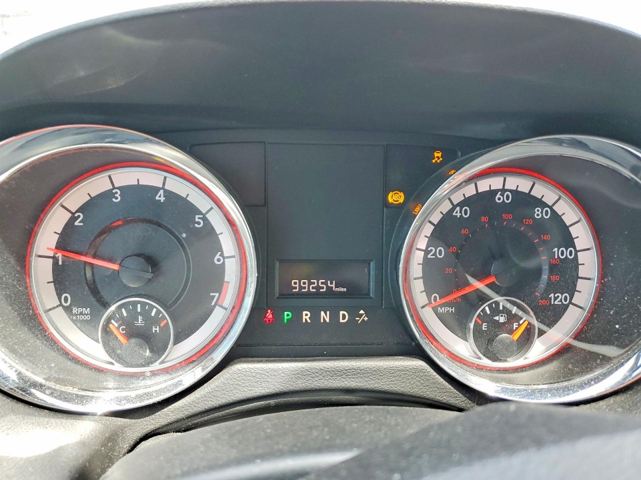 Dodge Caravan Sxt