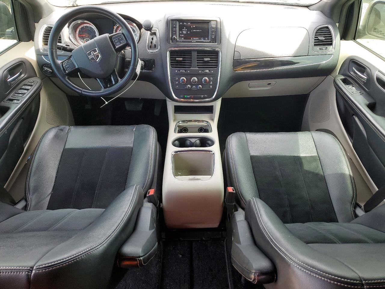 Dodge Caravan Sxt