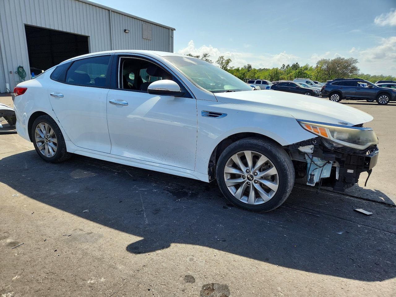 Kia Optima Lx