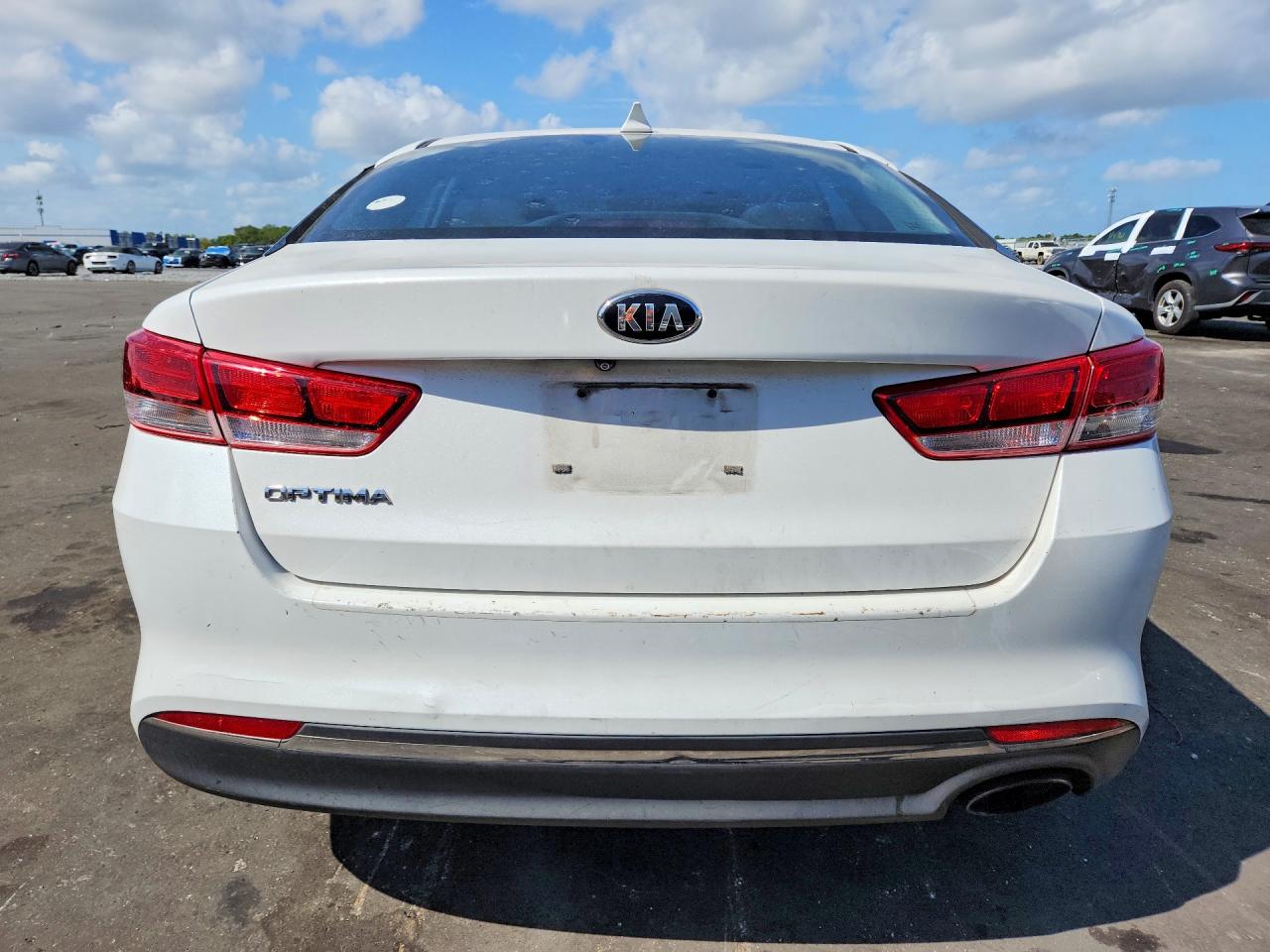 Kia Optima Lx