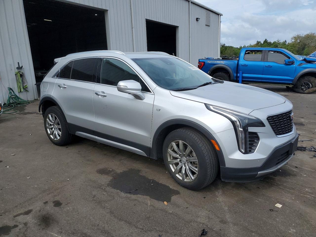Cadillac XT4 Premium Luxury